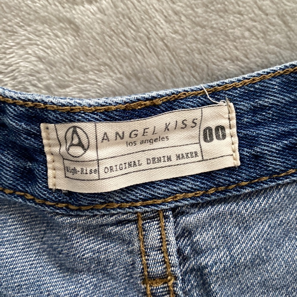 ANGEL KISS Brand. Size 00. - Picture 3 of 3